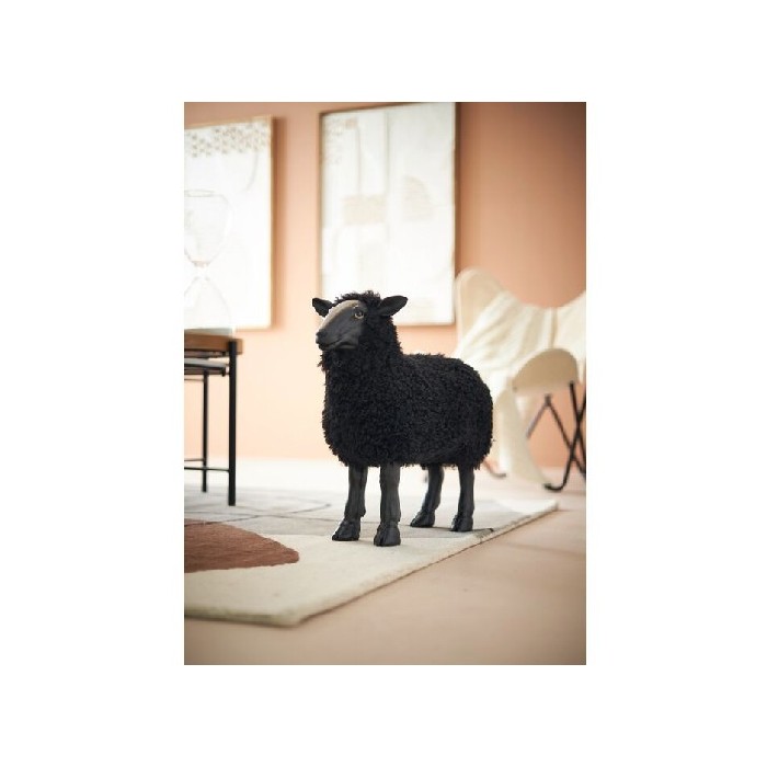 home-decor/decorative-ornaments/kare-deco-figurine-bathilde-black-48cm