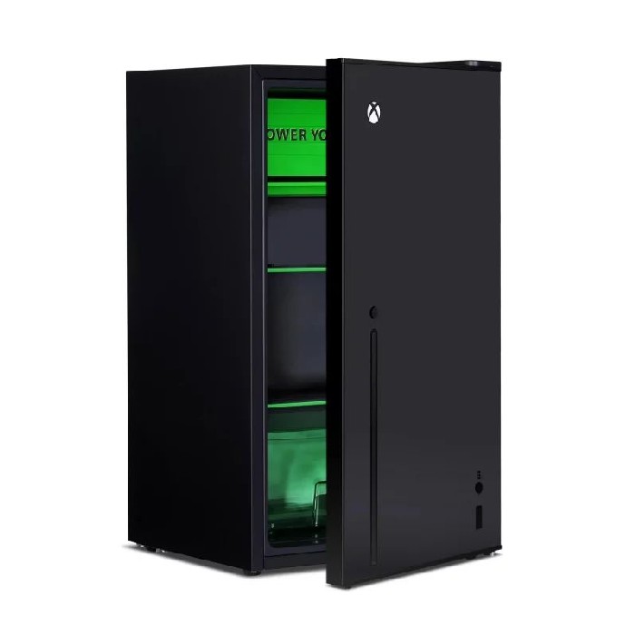 white-goods/refrigeration/microsoft-fridge-top-91l-xbox-series-x