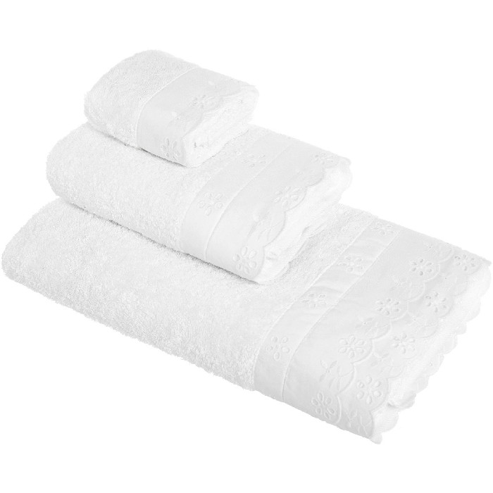 home-textiles/bath-linen-towels/coincasa-portofino-broderie-towel-one-towel-only-6676629