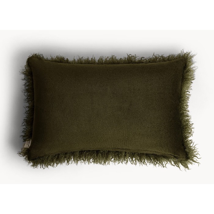 home-textiles/cushions-cushion-covers/coincasa-soft-faux-fur-cushion-–-40cm-x-60cm-6802589