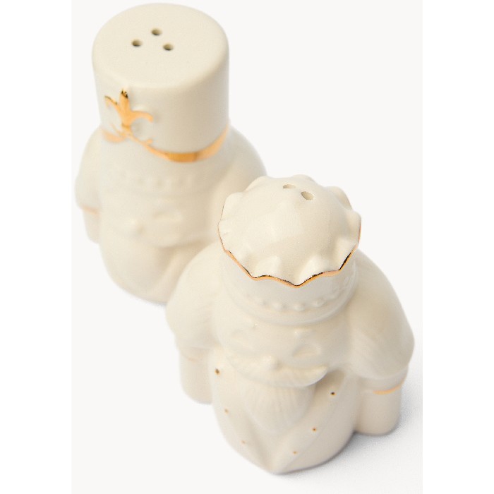 christmas/table-setups/coincasa-ceramic-nutcracker-salt-and-pepper-set-6803301