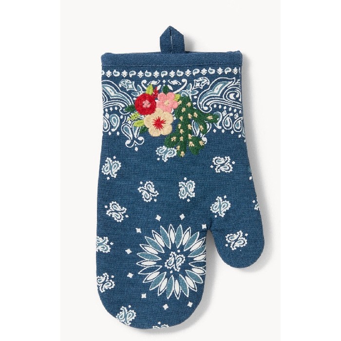 home-textiles/kitchen-textiles/coincasa-pure-cotton-oven-mitt-with-bandana-print-and-embroidery-blue-6809867