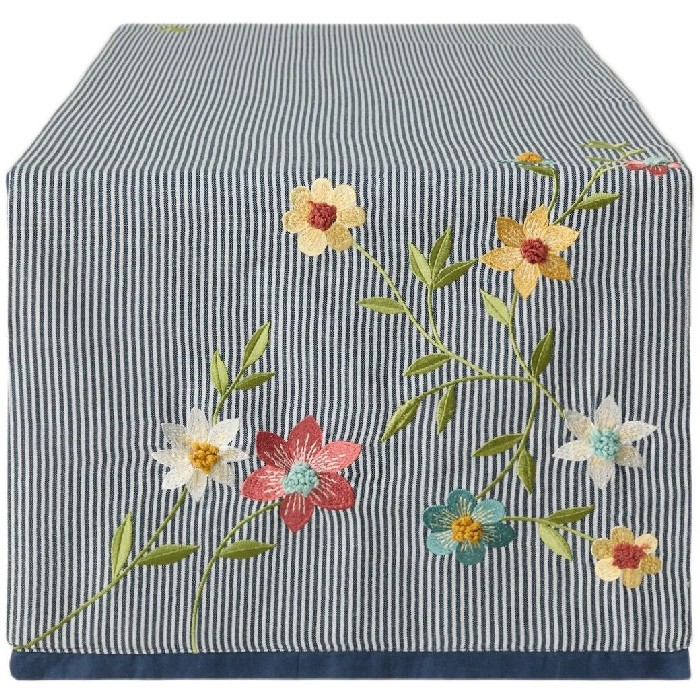 home-textiles/table-cloths-runners/coincasa-pure-yarn-dyed-cotton-table-runner-with-floral-embroidery