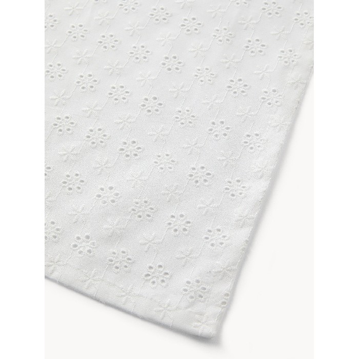 tableware/placemats-coasters-trivets/coincasa-cotton-placemat-with-broderie-anglaise-embroidery-6809985
