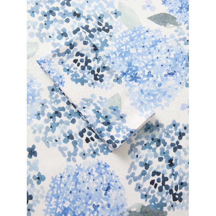 home-textiles/table-cloths-runners/coincasa-cotton-panama-tablecloth-with-hydrangea-print-6813062