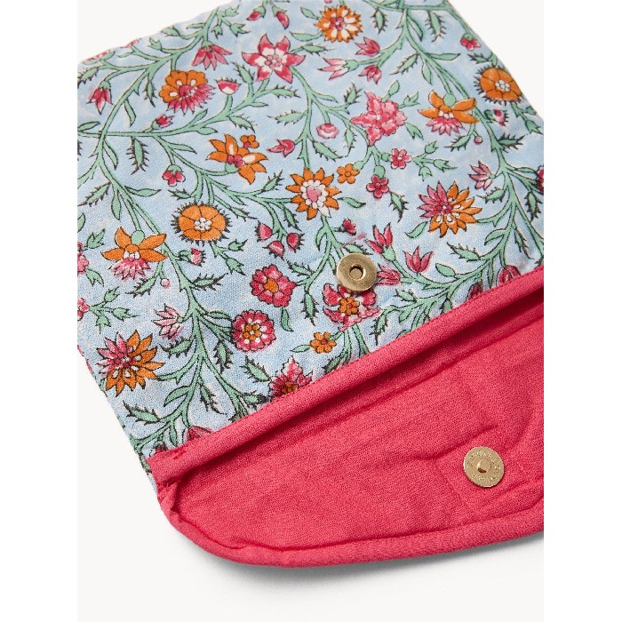 electronics/computers-laptops-tablets-accessories/coincasa-printed-fabric-laptop-case-6814123