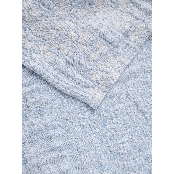 home-textiles/bedspreads-duvets-quilts/coincasa-pure-cotton-bedspread-with-hydrangea-motif-6814504