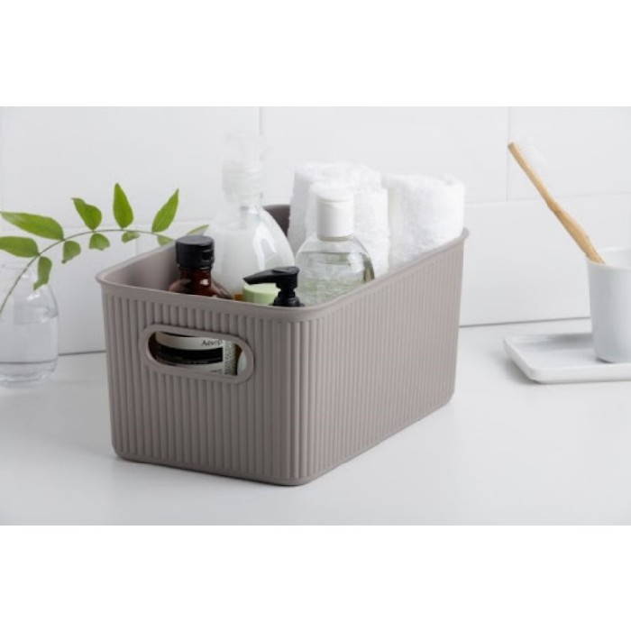 household-goods/storage-baskets-boxes/baobab-storage-basket-5lt-taupe