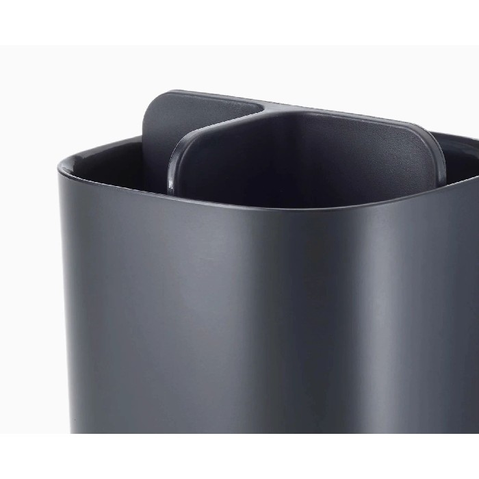 bathrooms/sink-accessories/easystore-toothbrush-caddy-matt-black
