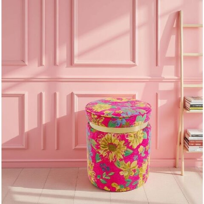 living/seating-accents/kare-flower-fever-stool-pink-diameter-39cm