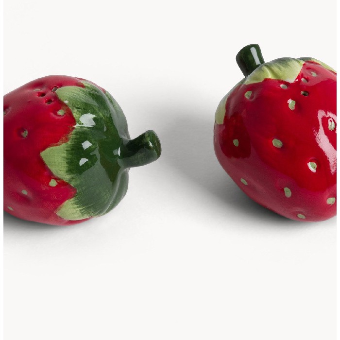 tableware/condiment-sets/coincasa-strawberry-ceramic-salt-and-pepper-set