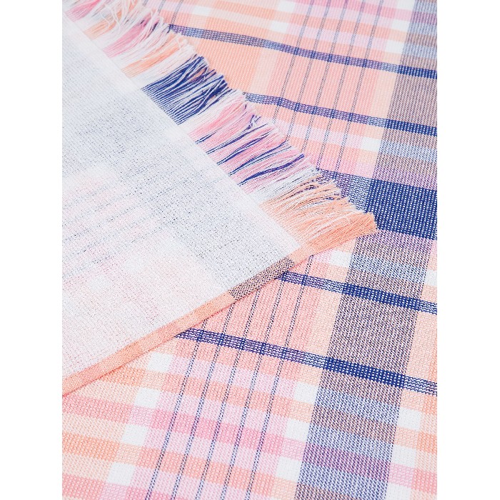 outdoor/beach-related/coincasa-pure-cotton-beach-towel-with-checked-pattern-7409998