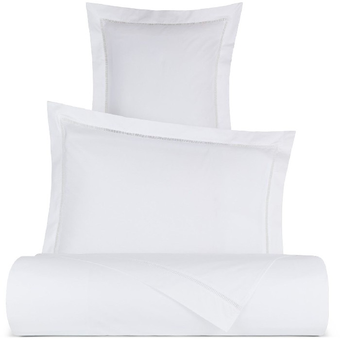 home-textiles/bed-sheets/coincasa-flat-sheet-in-fine-percale-cotton-portofino-7417394