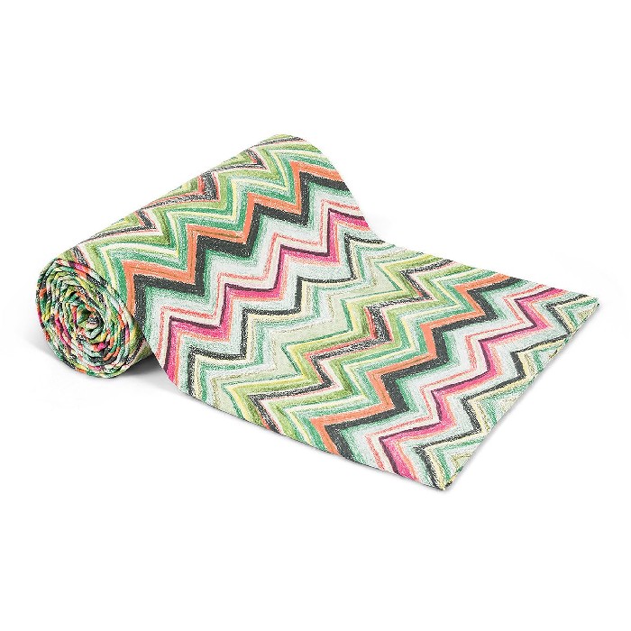 home-textiles/table-cloths-runners/180x270-chev-multi