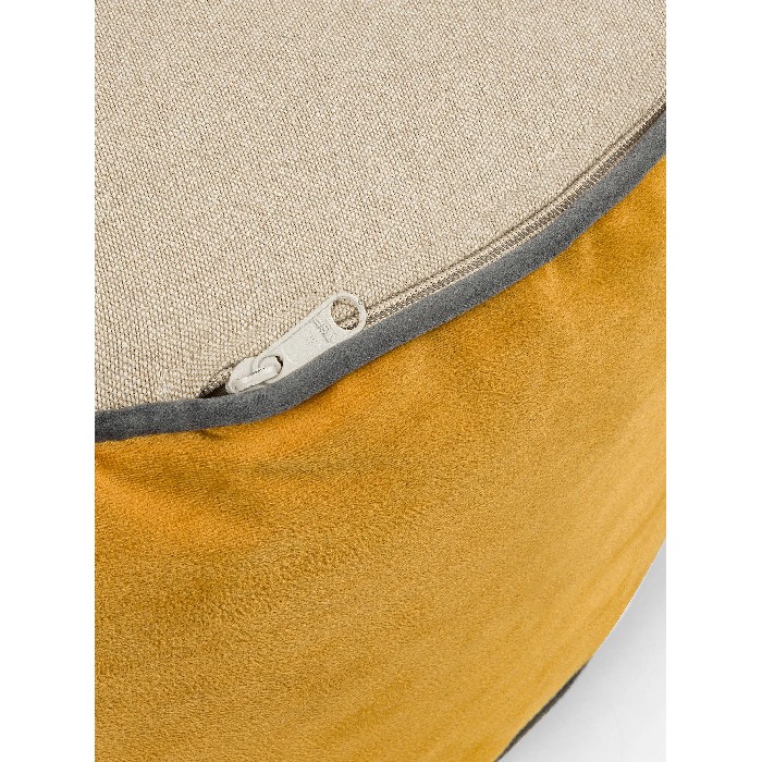 living/seating-accents/58x58x30-och-ochra