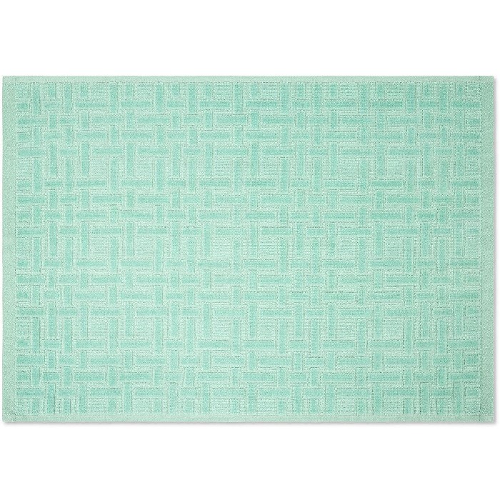 home-textiles/bath-linen-towels/coincasa-velor-cotton-towel-with-geometric-pattern-mint-7454435