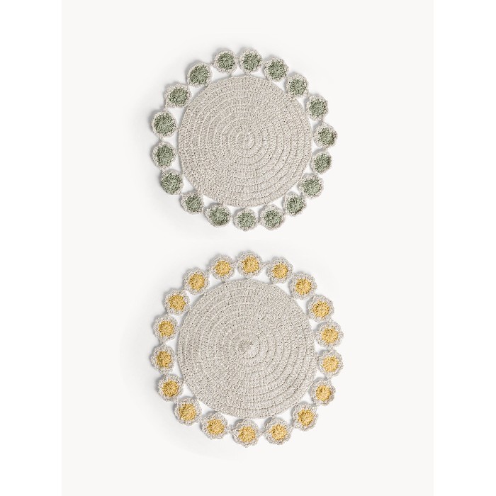tableware/placemats-coasters-trivets/coincasa-round-crochet-cotton-placemat