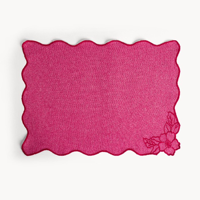 tableware/placemats-coasters-trivets/coincasa-cotton-chambray-placemat-with-flower-embroidery-and-scalloped-edges