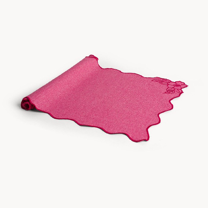 home-textiles/table-cloths-runners/coincasa-cotton-chambray-runner-with-flower-embroidery-and-scalloped-edges