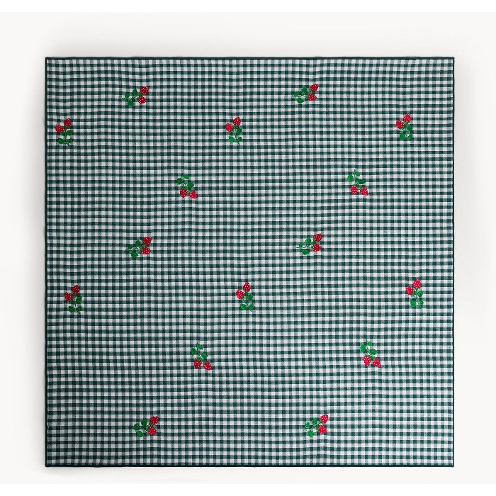 home-textiles/table-cloths-runners/coincasa-vigny-cotton-centerpiece-with-strawberry-embroidery