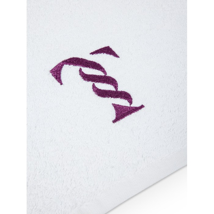 home-textiles/bath-linen-towels/coincasa-pure-sponge-set-with-letter-t