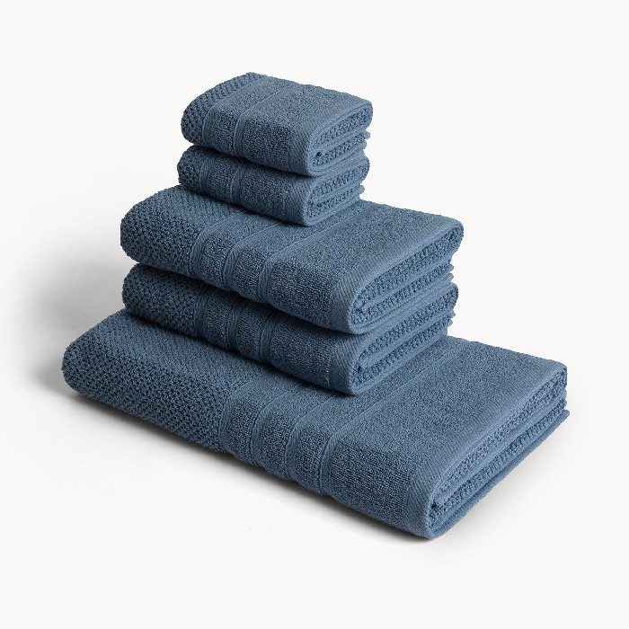 home-textiles/bath-linen-towels/coincasa-set-of-5-plain-cotton-terry-towels-7467728