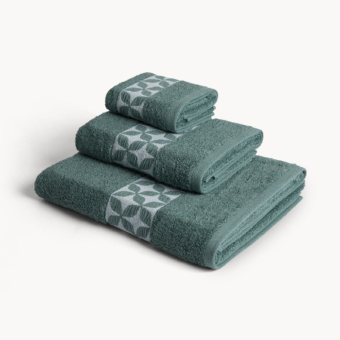 home-textiles/bath-linen-towels/coincasa-pure-cotton-towel-with-geometric-pattern-one-towel-only-7467749