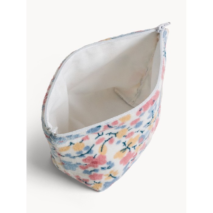 bathrooms/personal-beauty-clean/coincasa-cotton-velour-beauty-case-with-floral-pattern