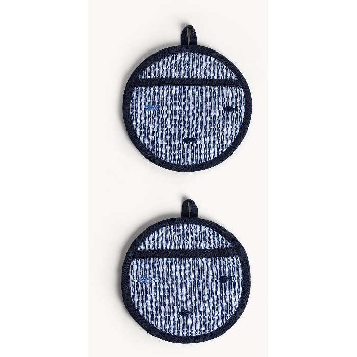 home-textiles/kitchen-textiles/coincasa-set-of-2-pure-cotton-pot-holders-with-fish-embroidery