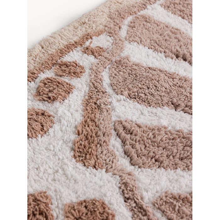home-textiles/bathroom-carpets/coincasa-shaped-cotton-bath-mat