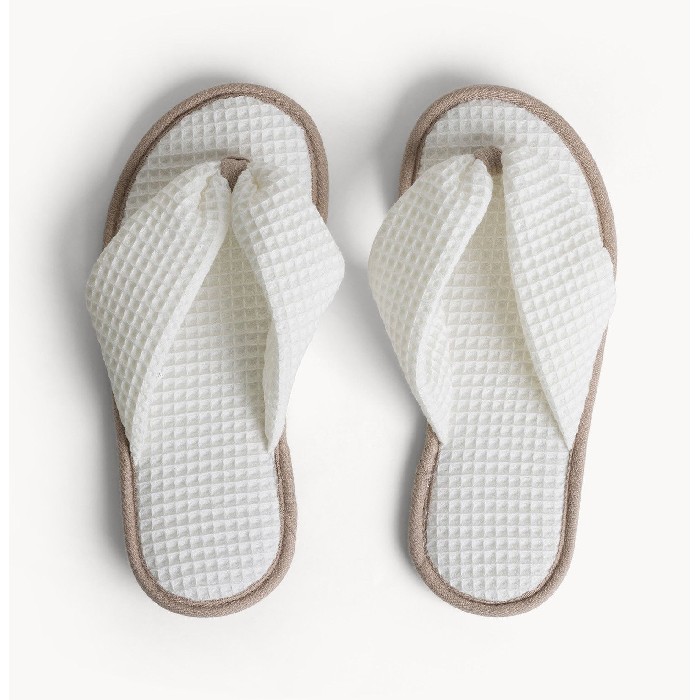 household-goods/clothes-shoes-accessories/coincasa-cotton-slippers-with-contrasting-trim-7476706