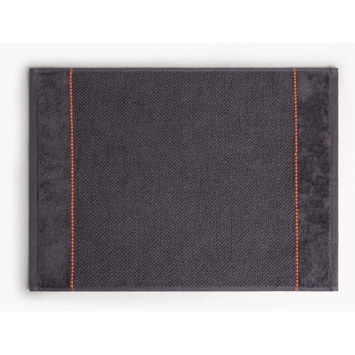 home-textiles/bath-linen-towels/coincasa-cotton-terry-towel-with-dotted-border-7477721