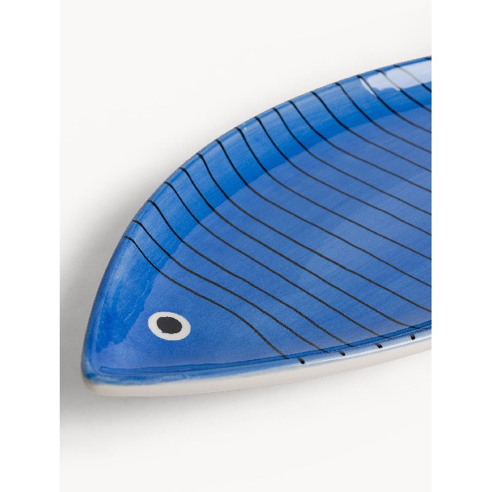 tableware/serveware/coincasa-fish-shaped-stoneware-plate-7478807