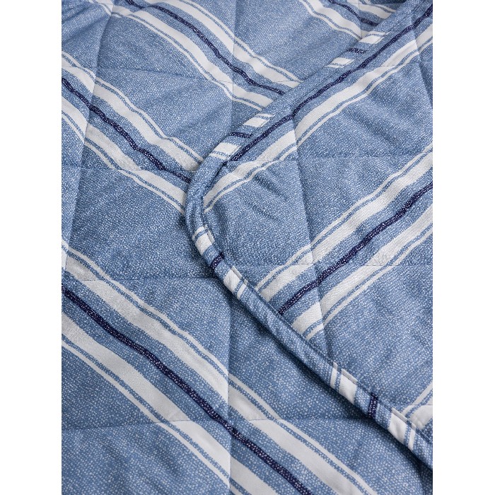 home-textiles/bedspreads-duvets-quilts/coincasa-cotton-percale-striped-quilt-7479737
