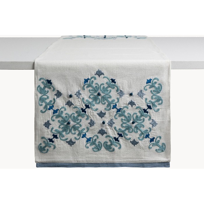 home-textiles/table-cloths-runners/coincasa-pure-cotton-runner-with-majolica-embroidery-7490120