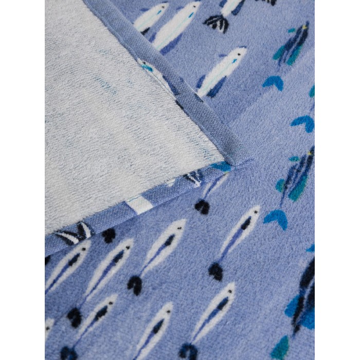 home-textiles/bath-linen-towels/coincasa-cotton-velour-towel-with-fish-pattern-blue-7490214