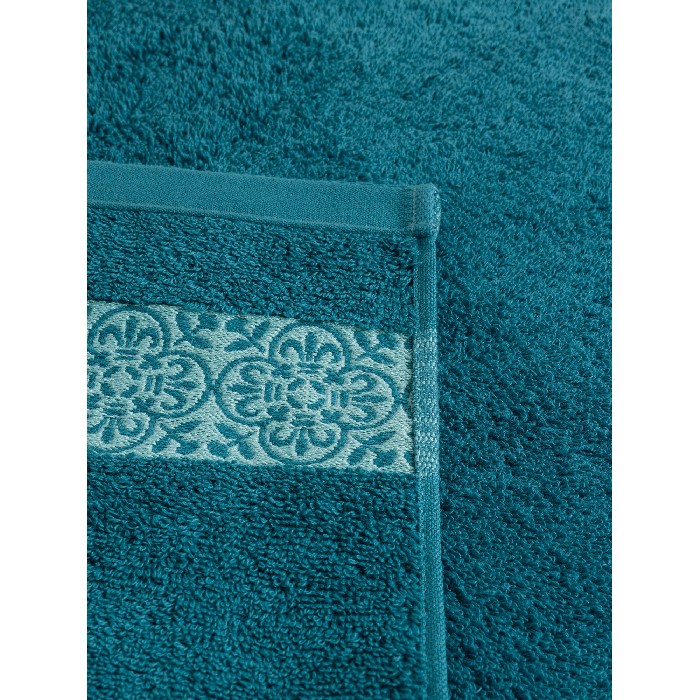 home-textiles/bath-linen-towels/coincasa-cotton-towel-with-jacquard-pattern-7491187