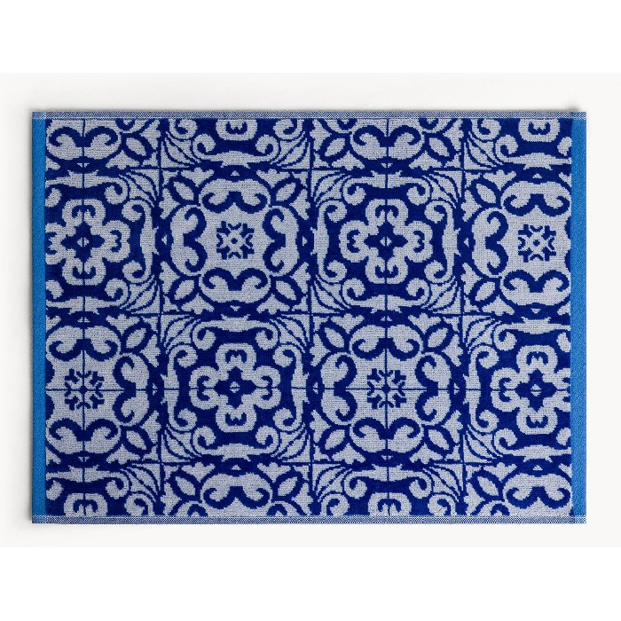 home-textiles/bath-linen-towels/coincasa-cotton-velour-towel-with-azulejos-pattern-7491211