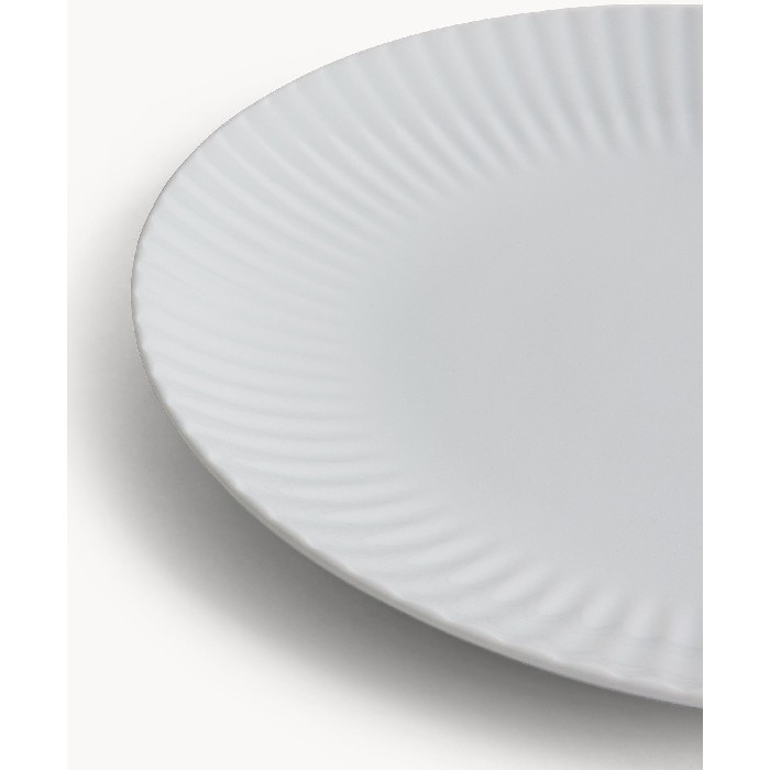 tableware/plates-bowls/coincasa-country-chic-porcelain-dinner-plate