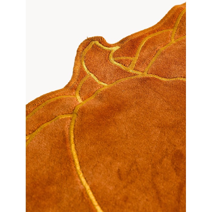 tableware/placemats-coasters-trivets/coincasa-7494073-placemat-–-velvet-pumpkin-shape