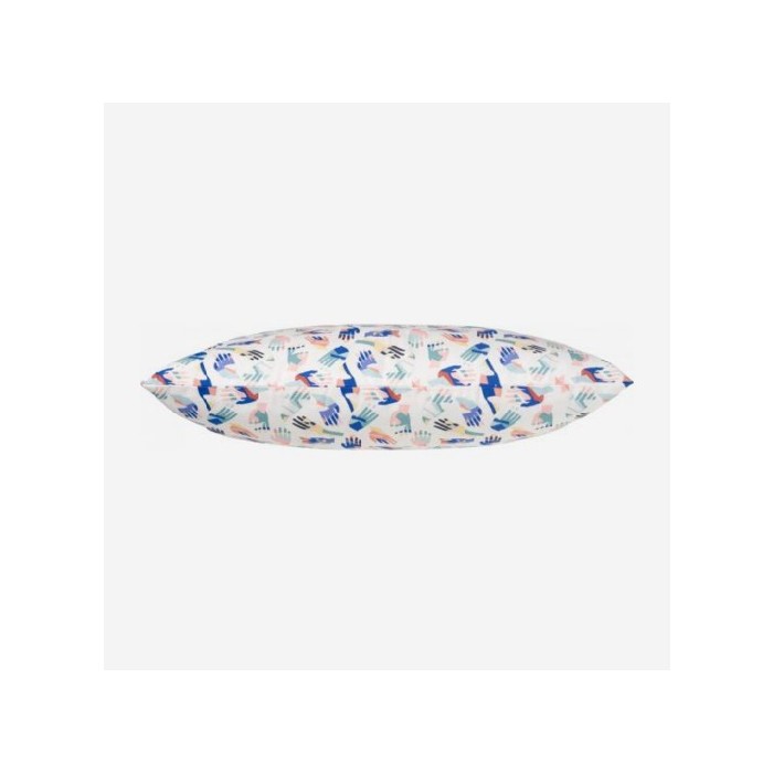 home-textiles/cushions-cushion-covers/promo-habitat-solangeprint-cushion-hands-30