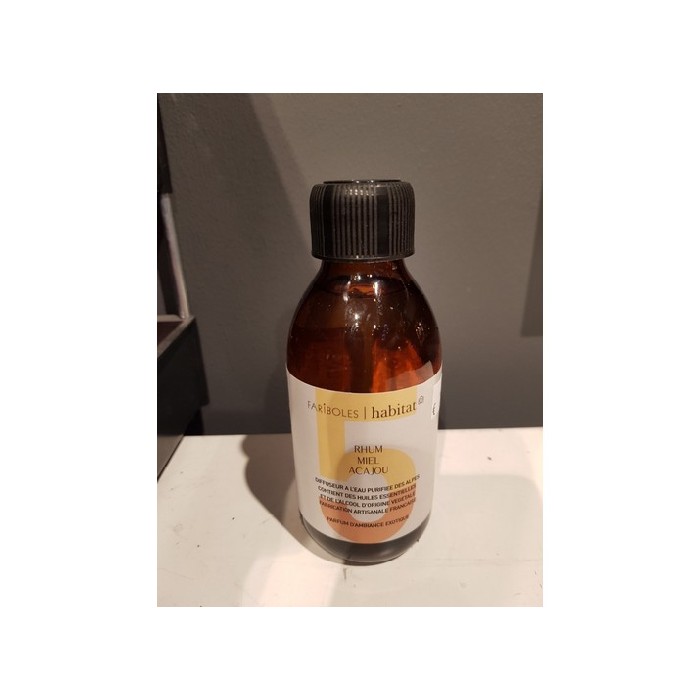 home-decor/candles-home-fragrance/promo-habitat-identity-mahogany-honey-rum-150ml