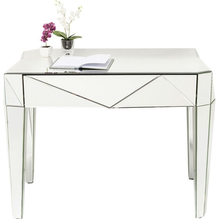living/console-tables/promo-kare-console-fun-house-last-one-on-display