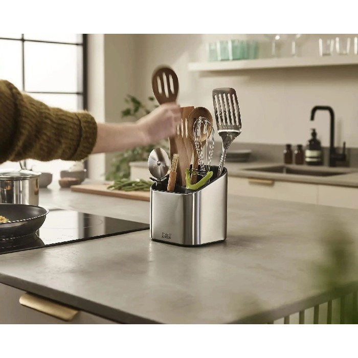 kitchenware/utensils/joseph-joseph-surface-tiered-utensil-pot-silver
