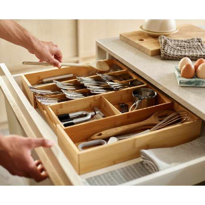 kitchenware/dish-drainers-accessories/drawerstore-bamboo-expanding-cutlery-organiser