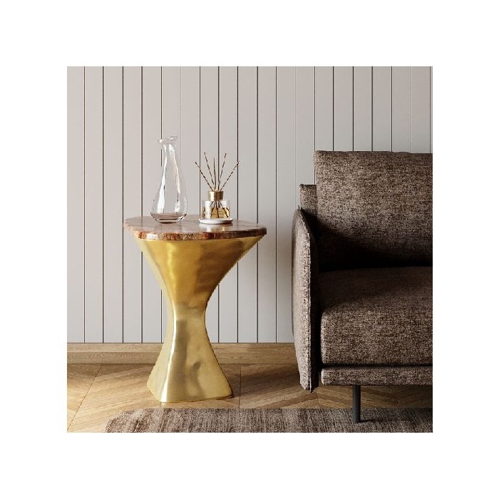 living/coffee-tables/kare-side-table-alerio