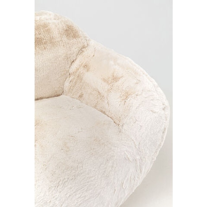 sofas/designer-armchairs/kare-mika-armchair-cream