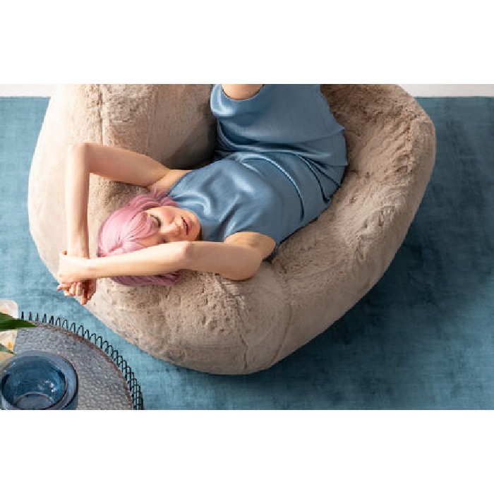 sofas/designer-armchairs/kare-mika-armchair-cream