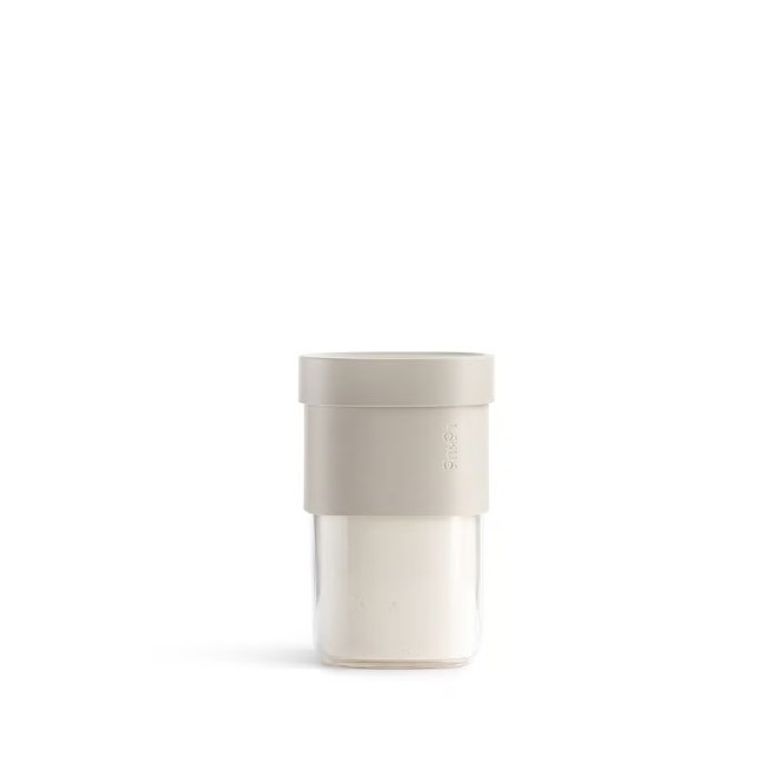 kitchenware/food-storage/flip-storage-food-container-medium-beige