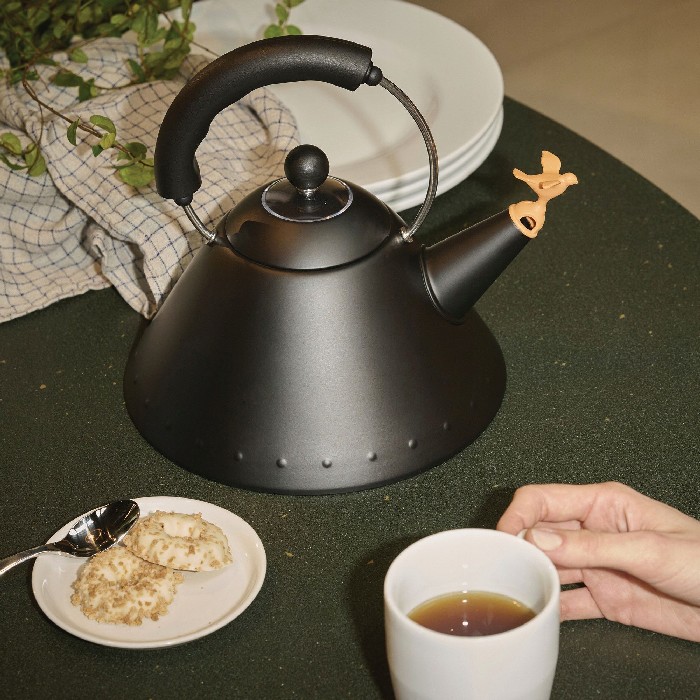 kitchenware/tea-coffee-accessories/alessi-kettle-with-bird-shaped-whistle-stainless-steel-black